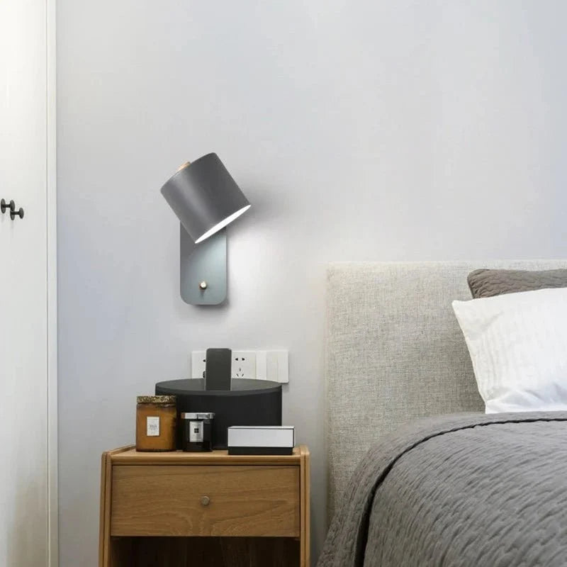 PLUGLUX minimalistische wandlamp met stekker
