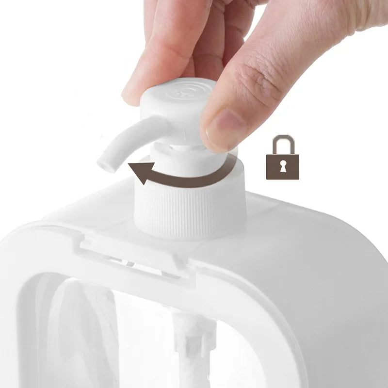 Minimalistische zeepdispenser met strakke vormgeving