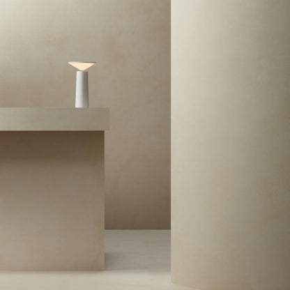 TriLight Flex draadloze tafellamp