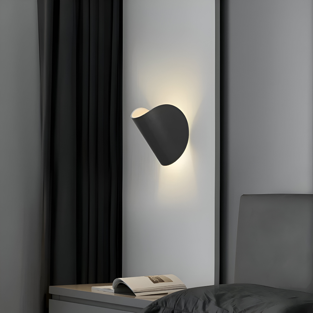 Draaibare metalen wandlamp met LED