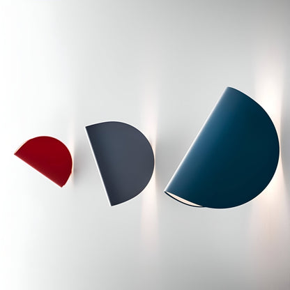 Draaibare metalen wandlamp met LED