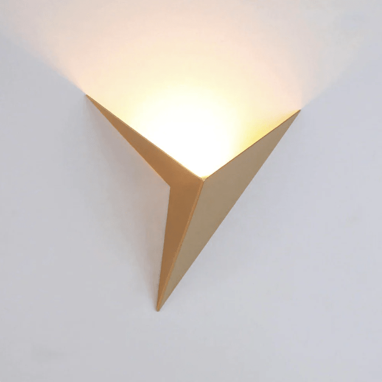 TRIGLOW moderne driehoekige LED-wandlamp