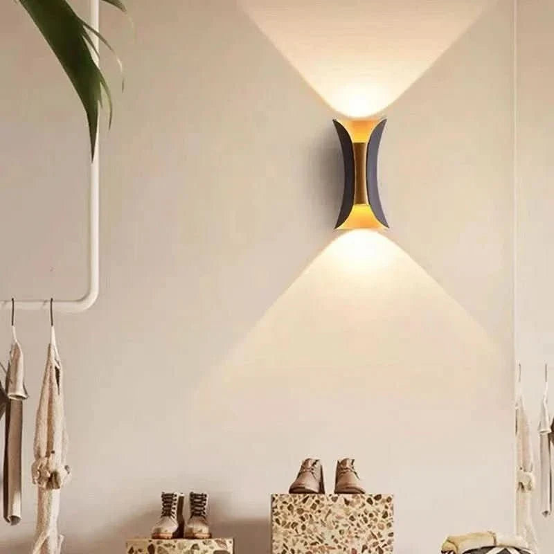 Orr Curved LED buitenwandlamp