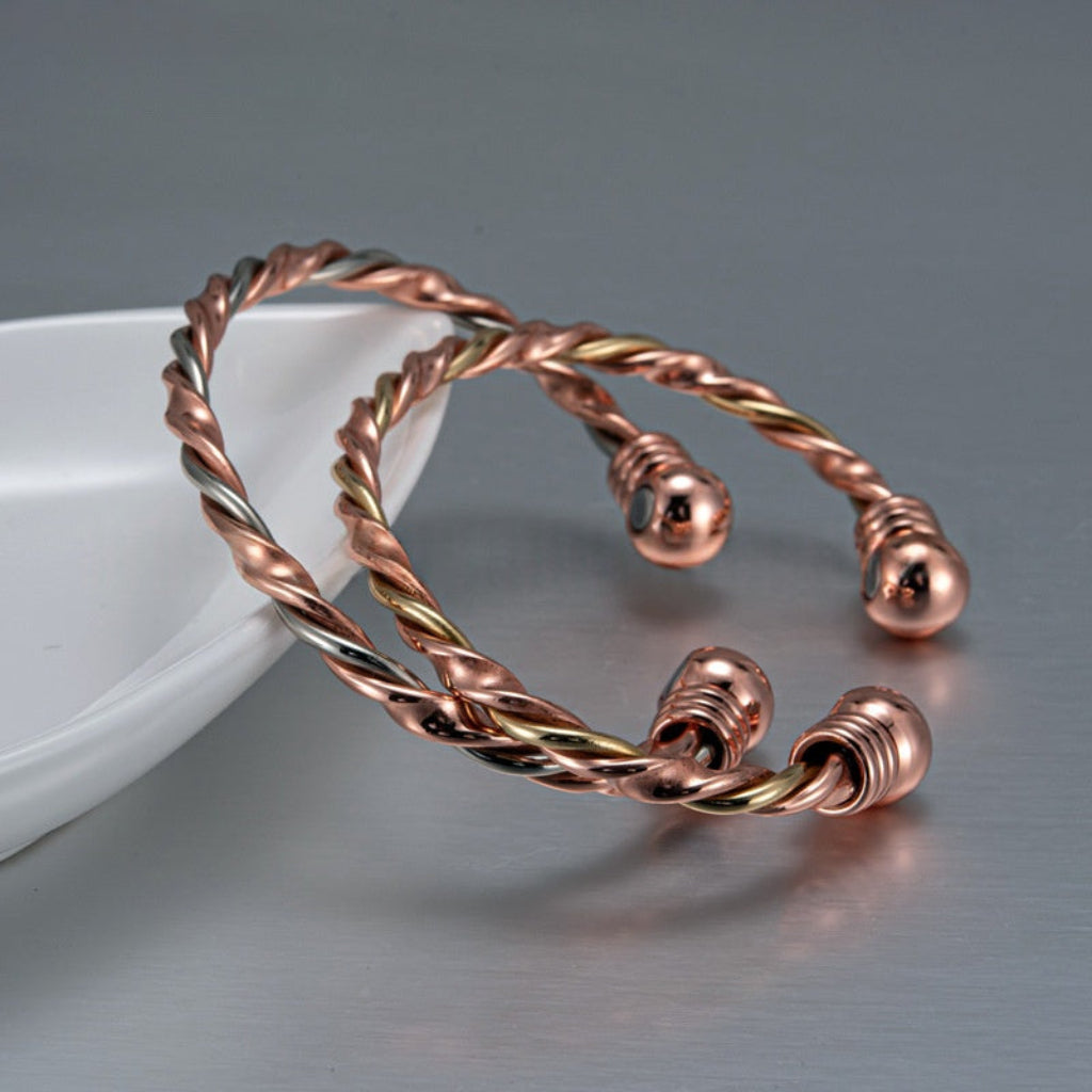 Gedraaide koperen magnetische armband