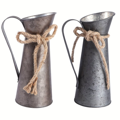 Vintage metalen kruikvazen set van 2