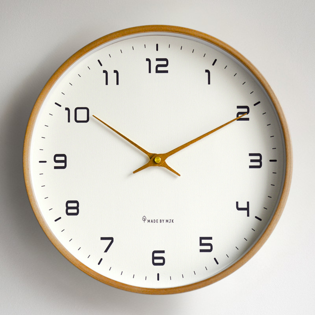 Lumio houten geruisloze quartz wandklok