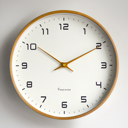 Lumio houten geruisloze quartz wandklok