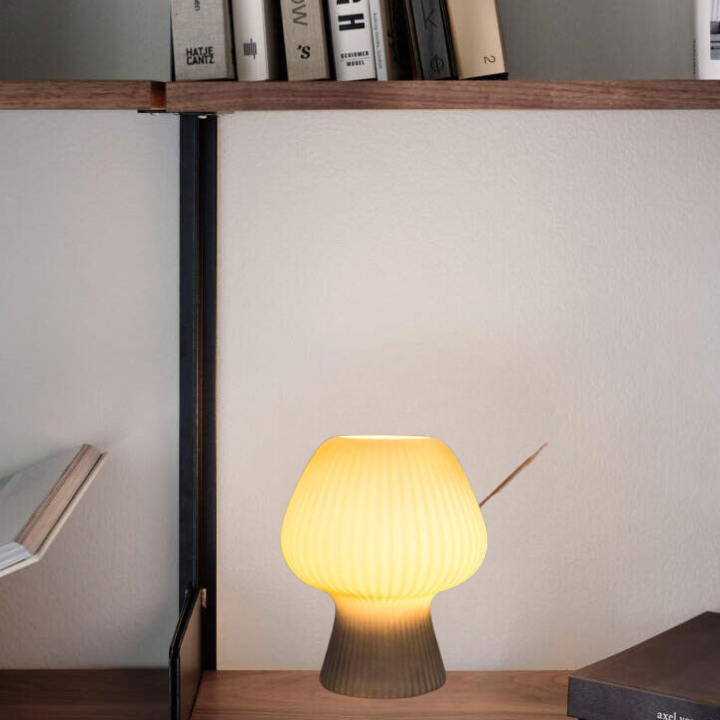 Glazen paddenstoellamp met vintage ribstructuur