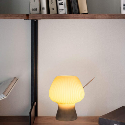 Glazen paddenstoellamp met vintage ribstructuur