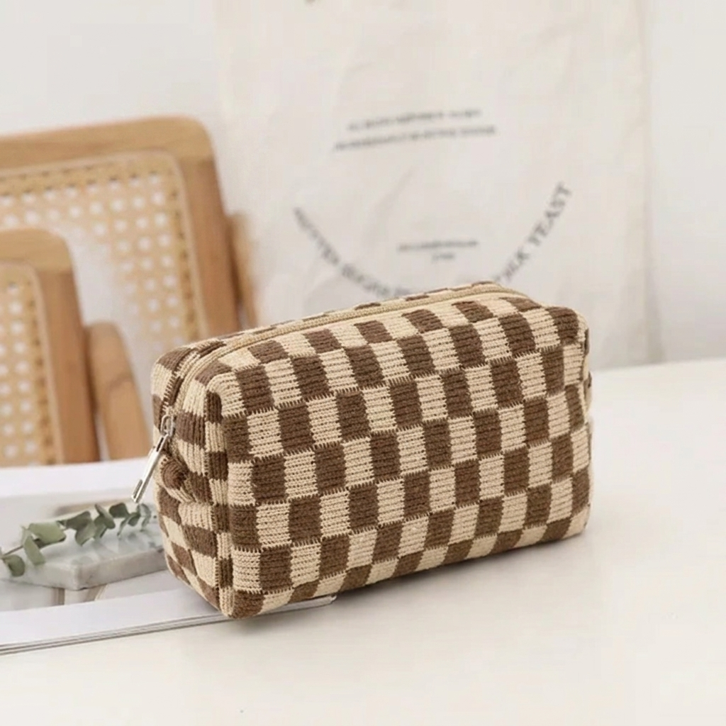 Trendy geruite make-uptas