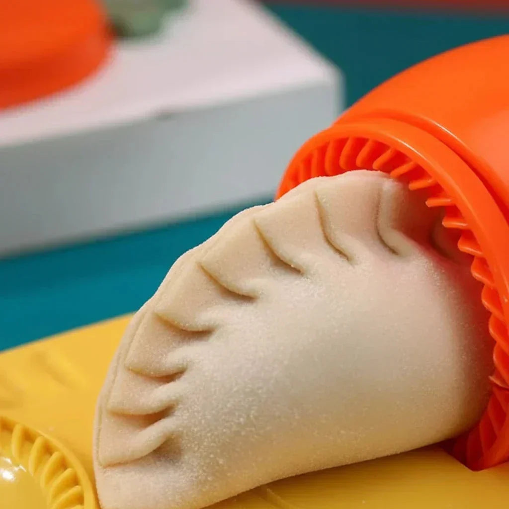 DumplingPro 2-in-1 dumpling maker