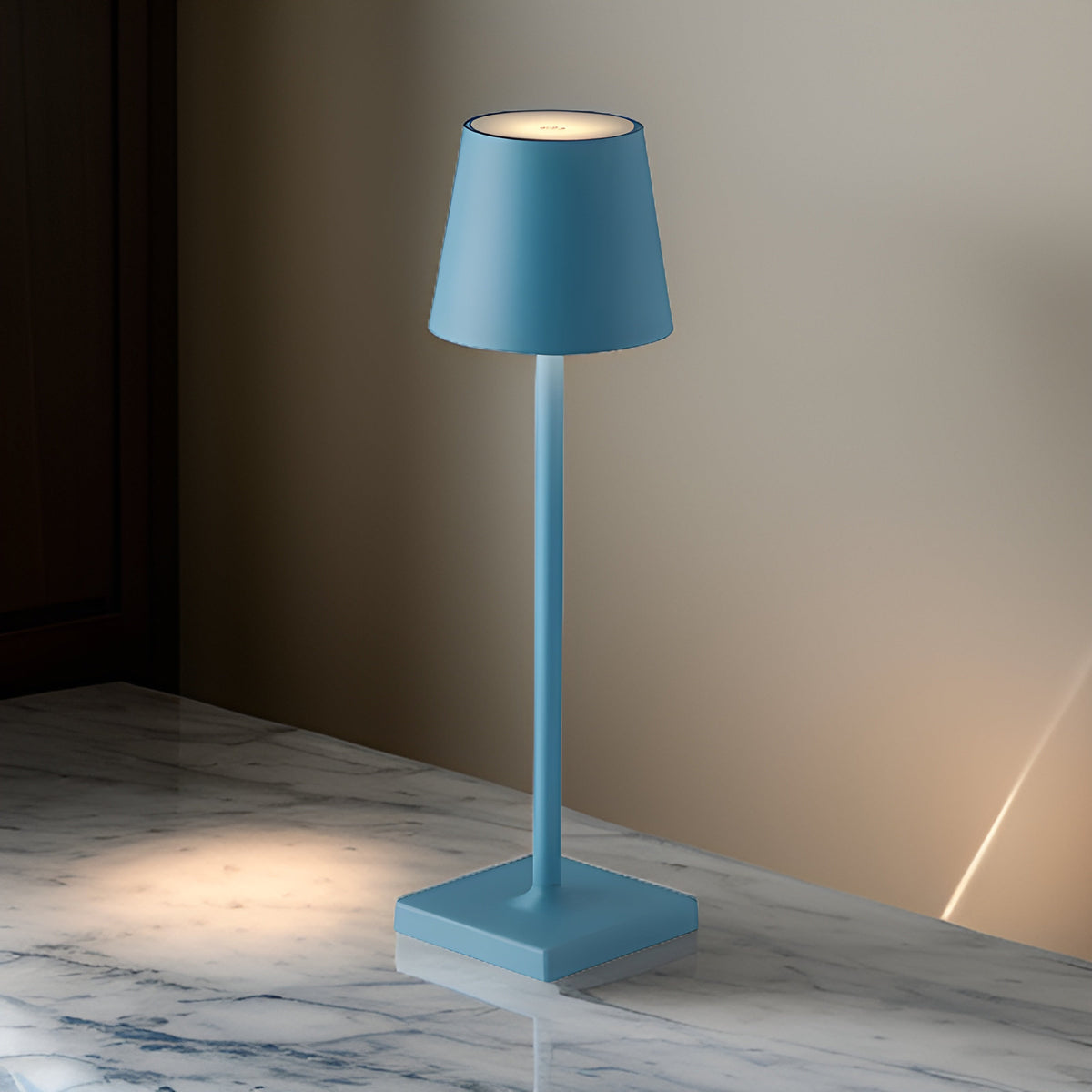 Dimbare LED tafellamp met drie lichtstanden