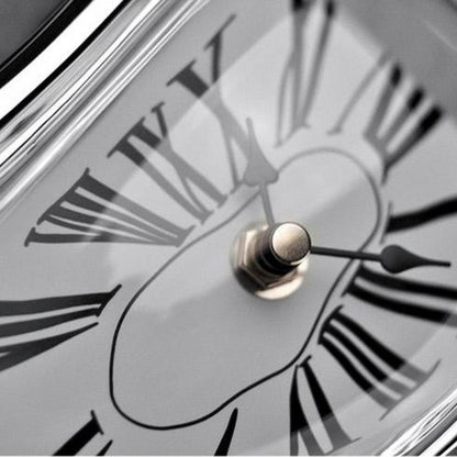 SurrealClock smeltende tafelklok